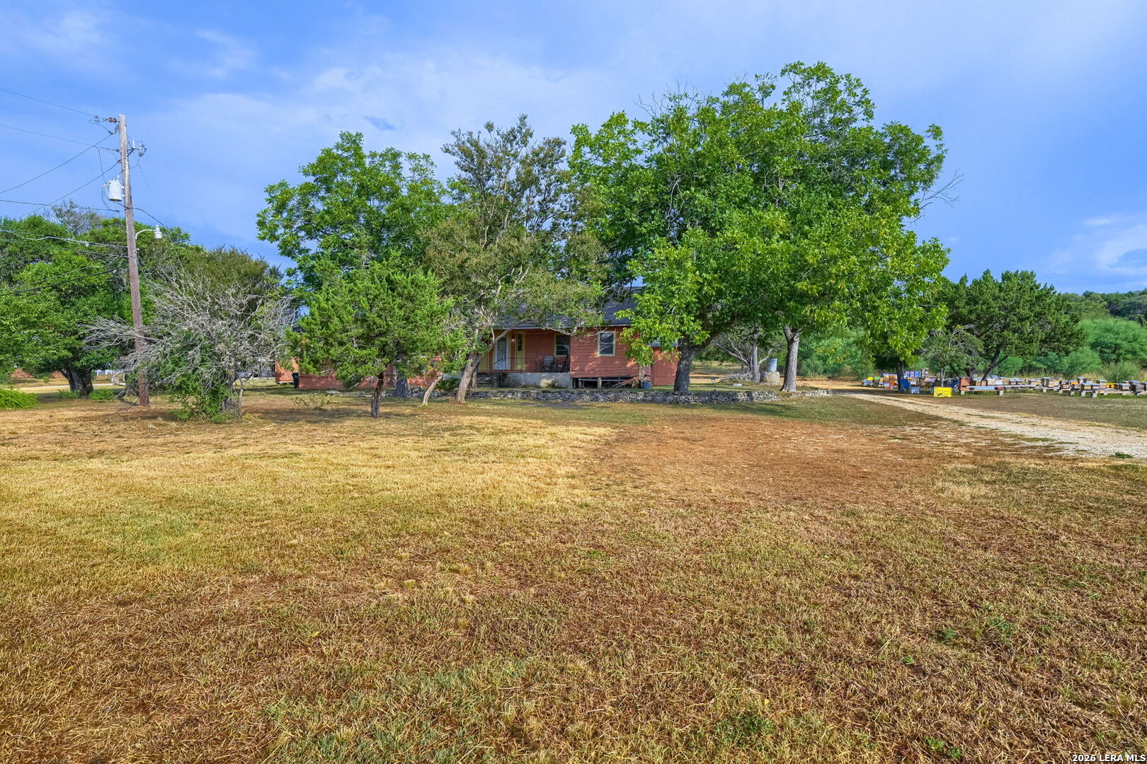 main property photo 12