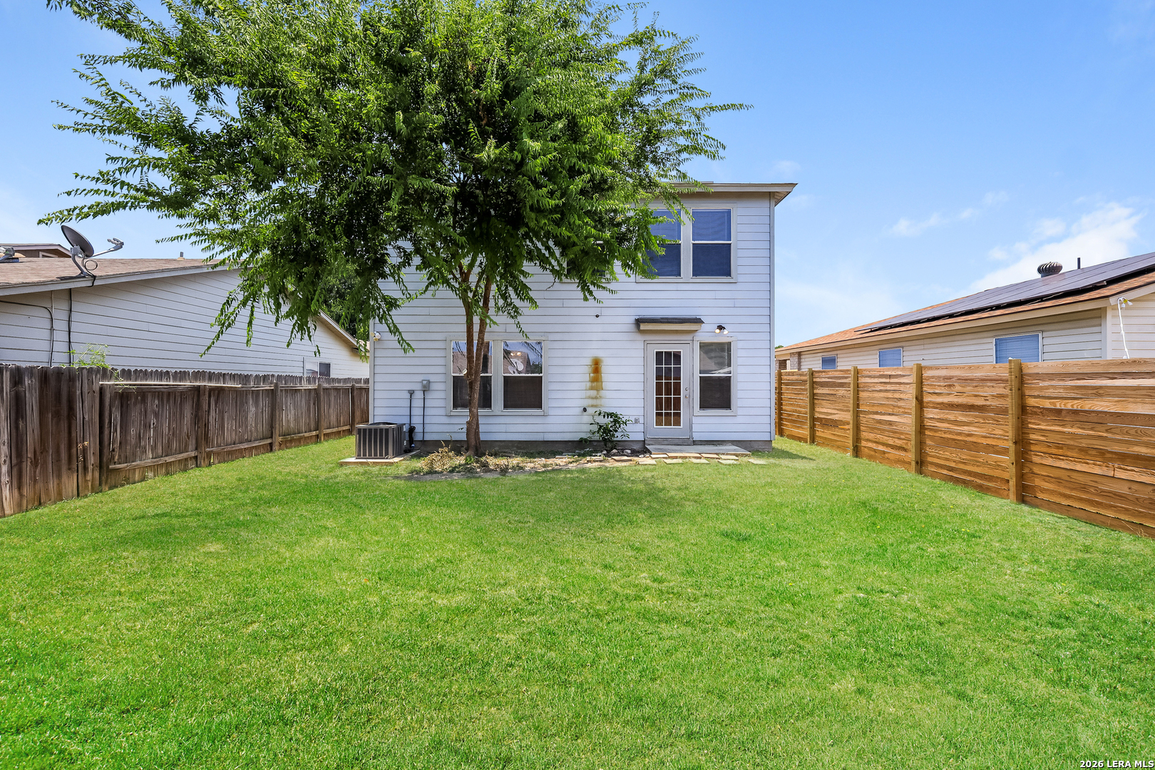 main property photo 13