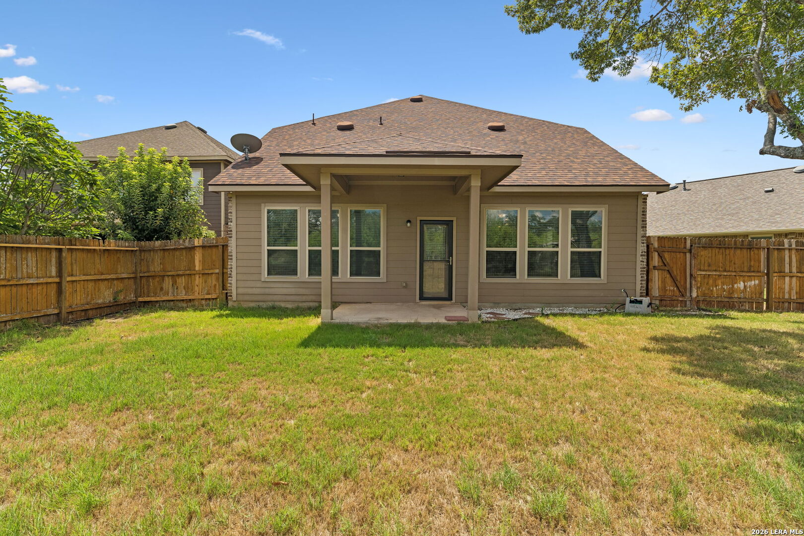 main property photo 43