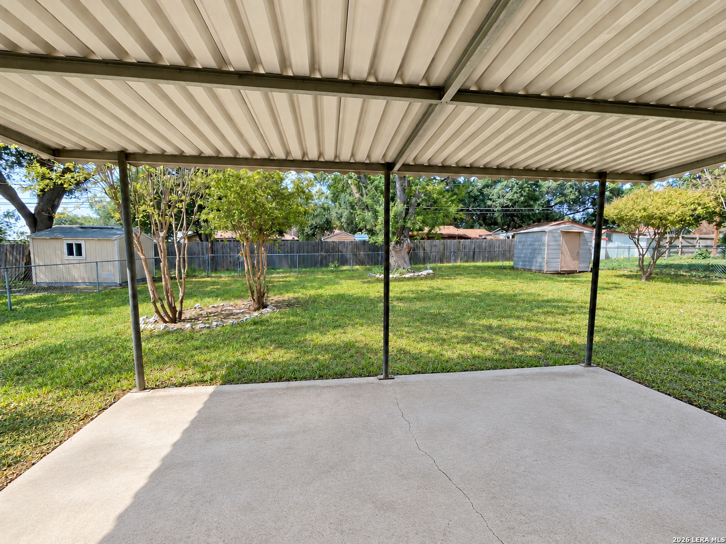 main property photo 19