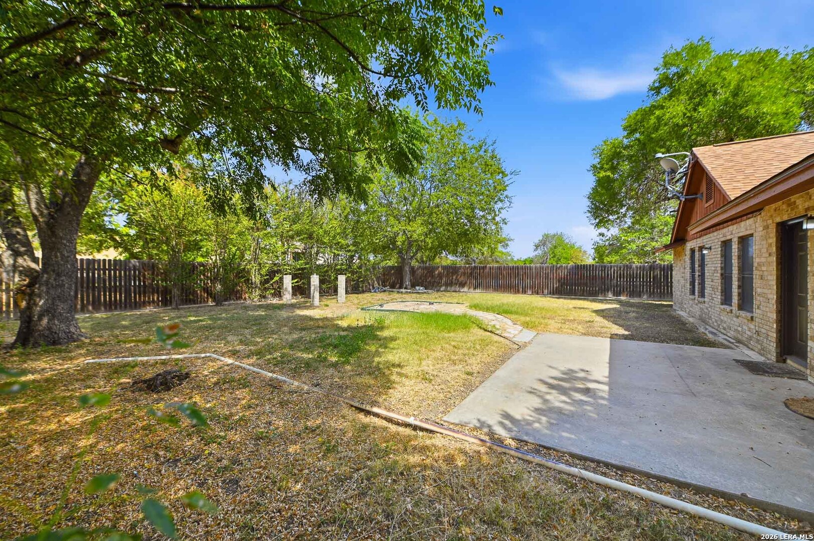 main property photo 44