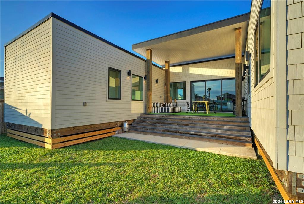 main property photo 40