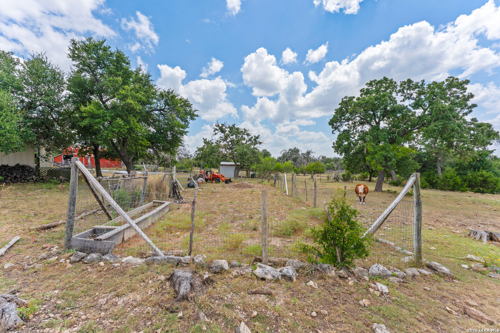main property photo 36