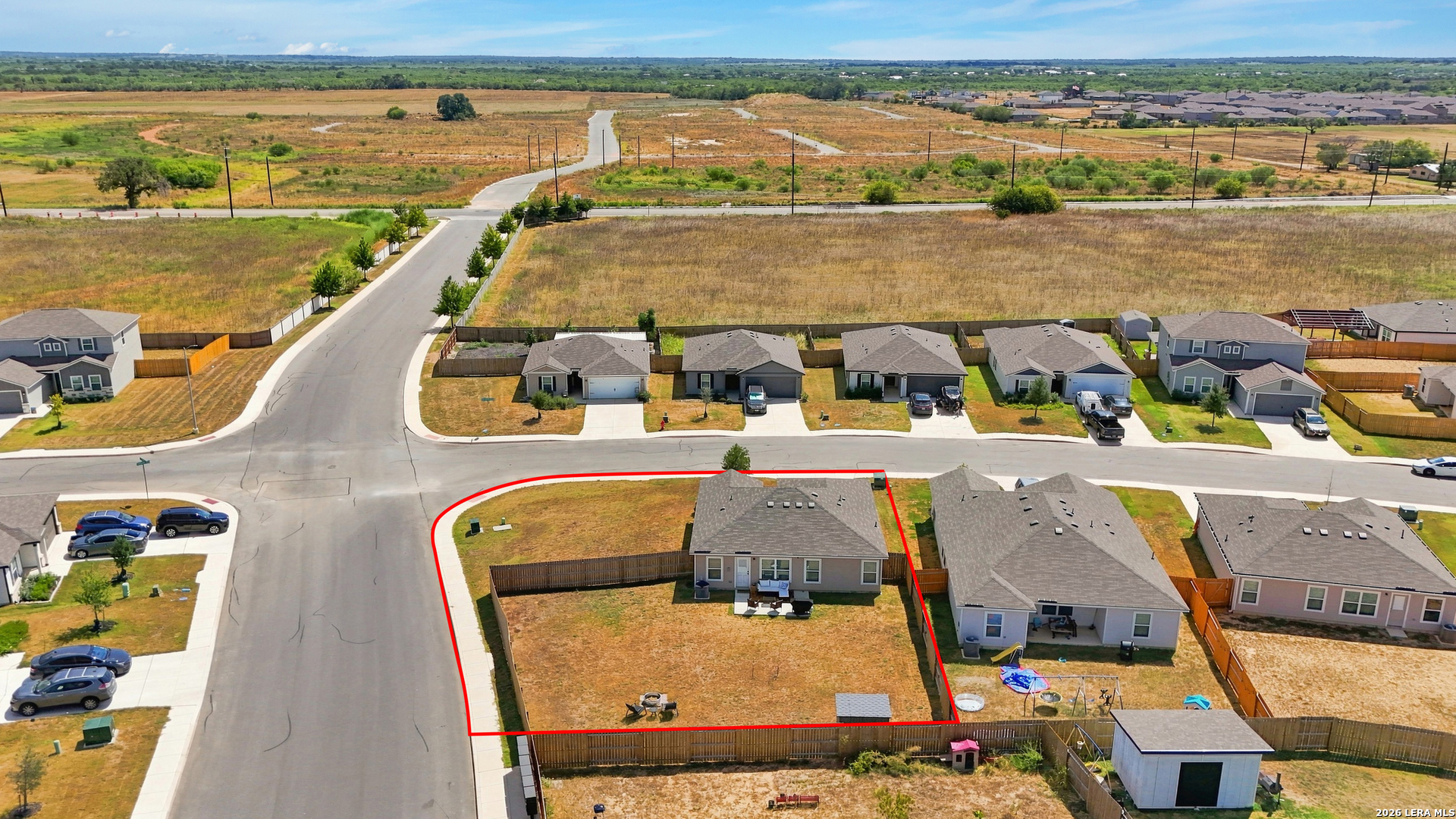 main property photo 30