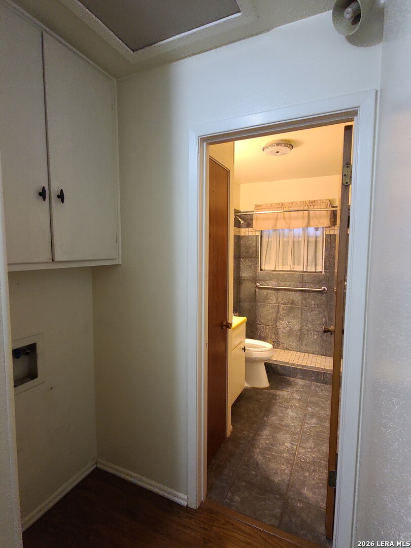 main property photo 22