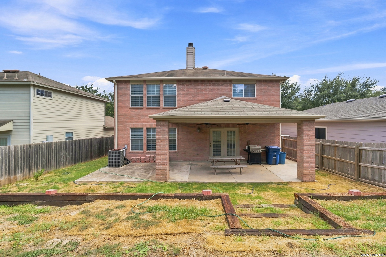 main property photo 15