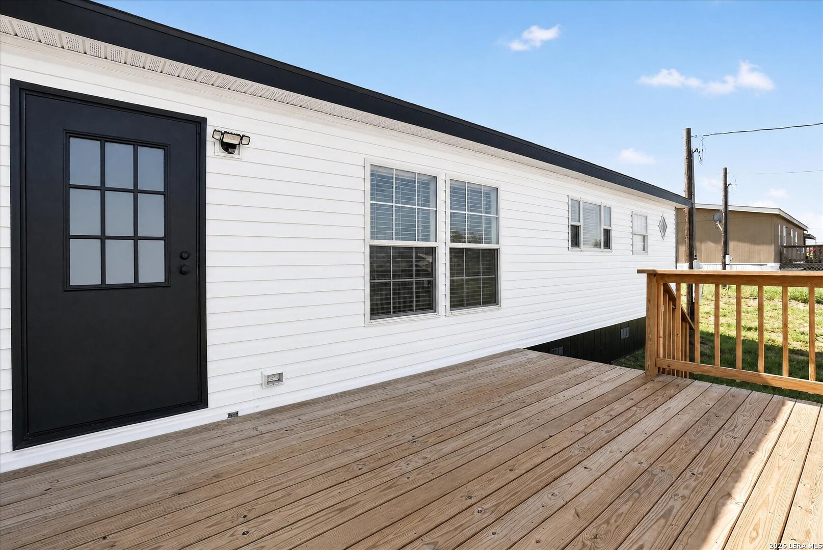 main property photo 39