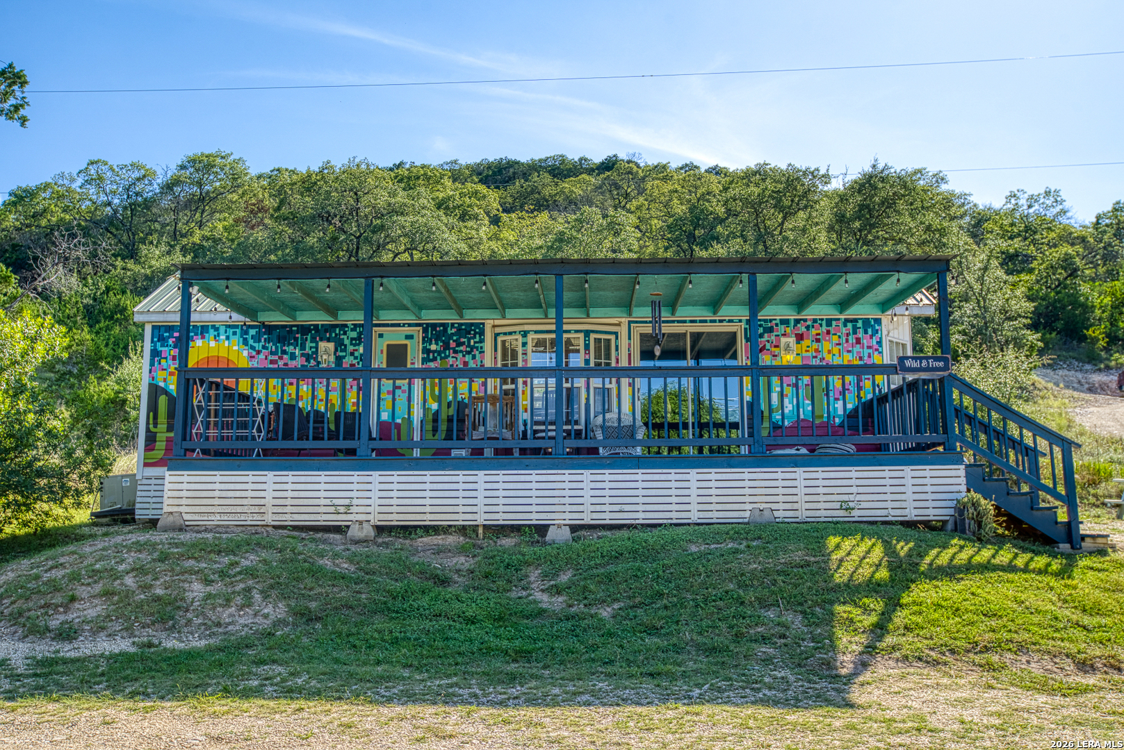 main property photo 25
