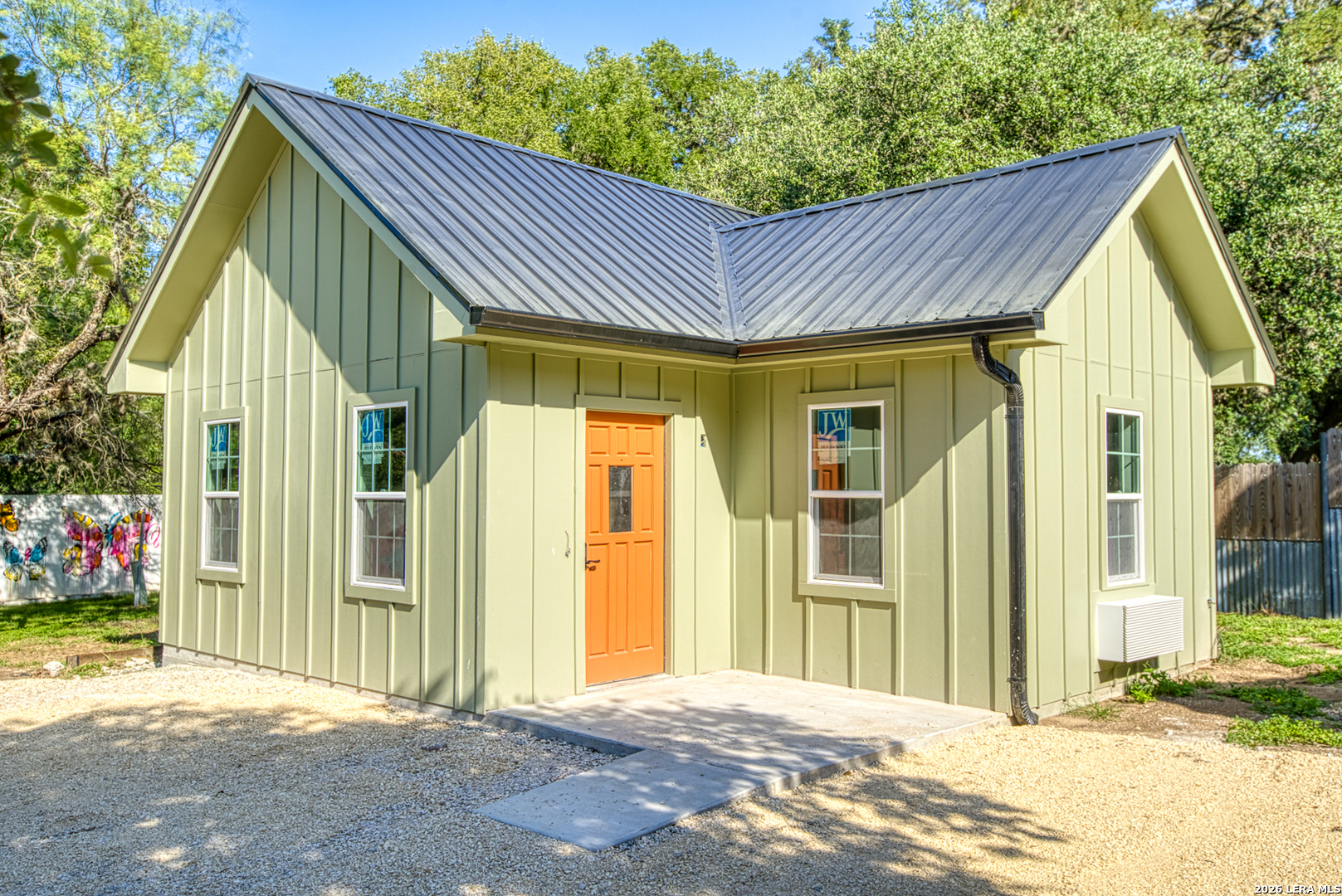 main property photo 44