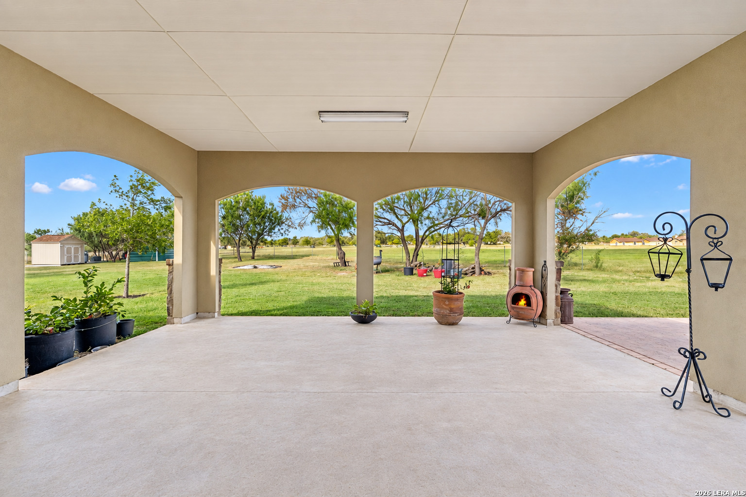 main property photo 29