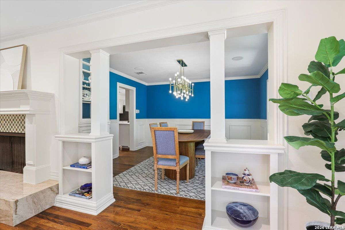 main property photo 13