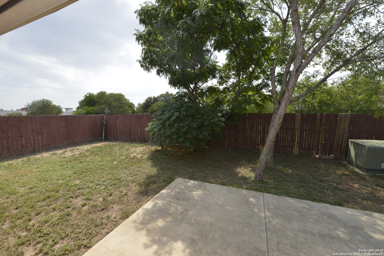 main property photo 14
