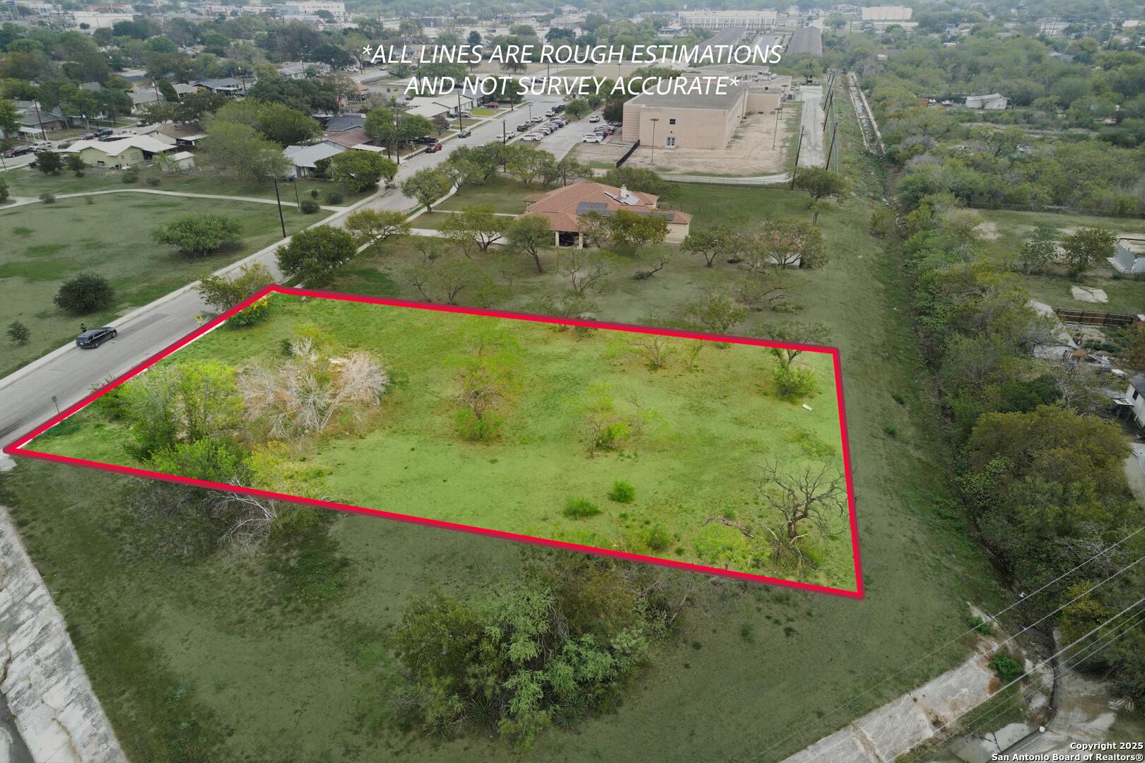 main property photo 3