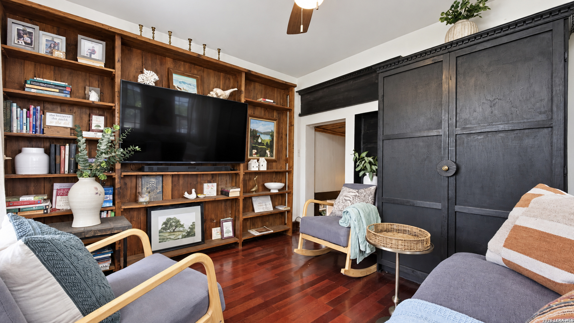 main property photo 22