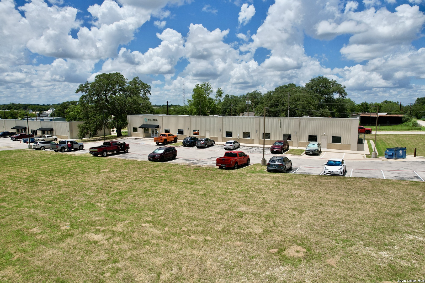 main property photo 17