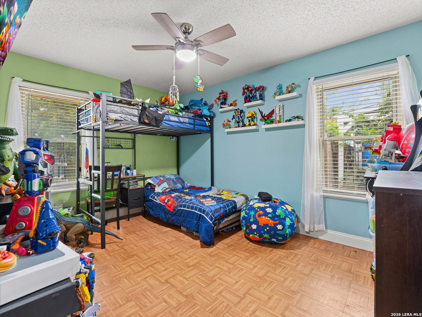 main property photo 19