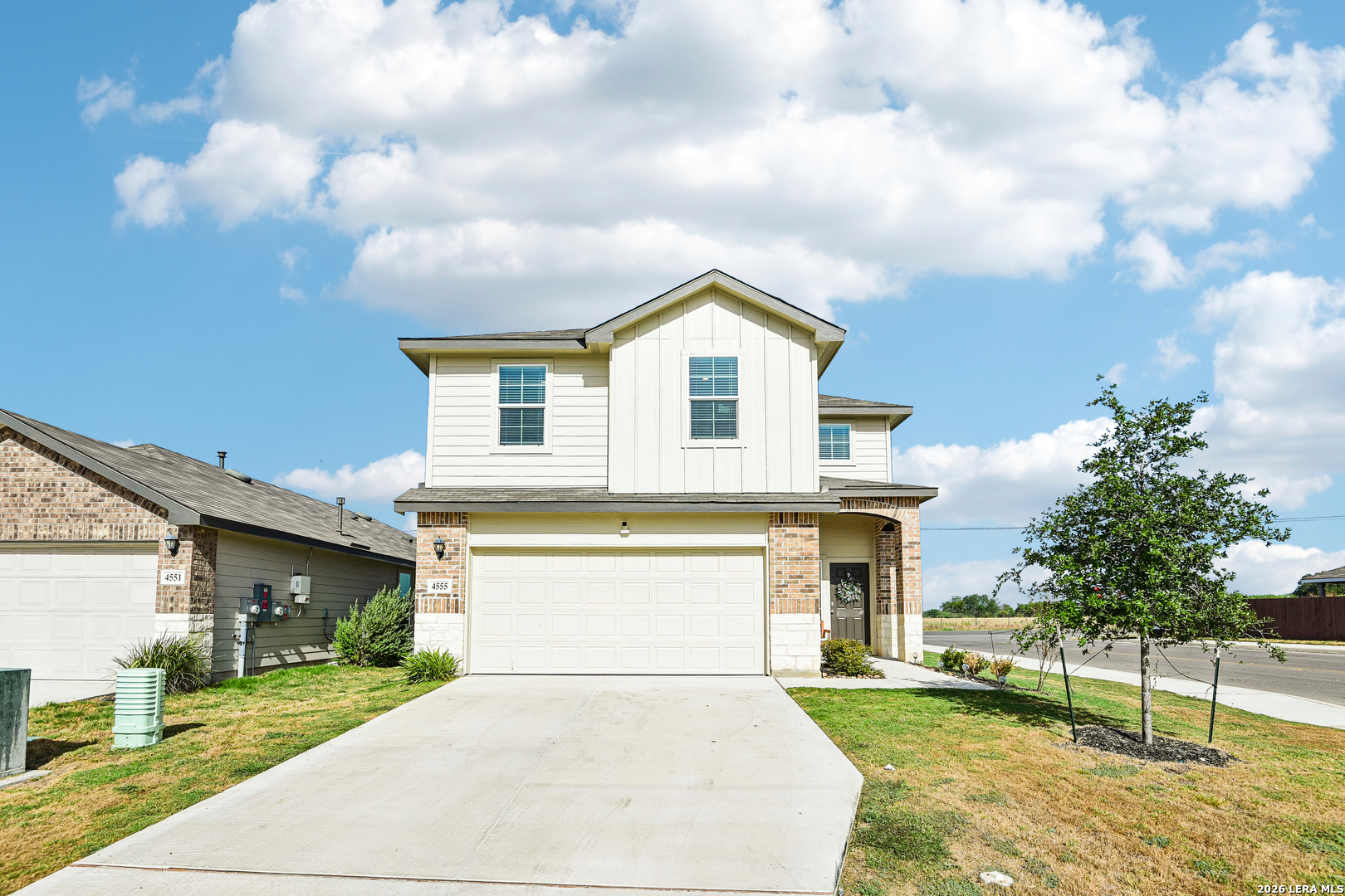 main property photo 41