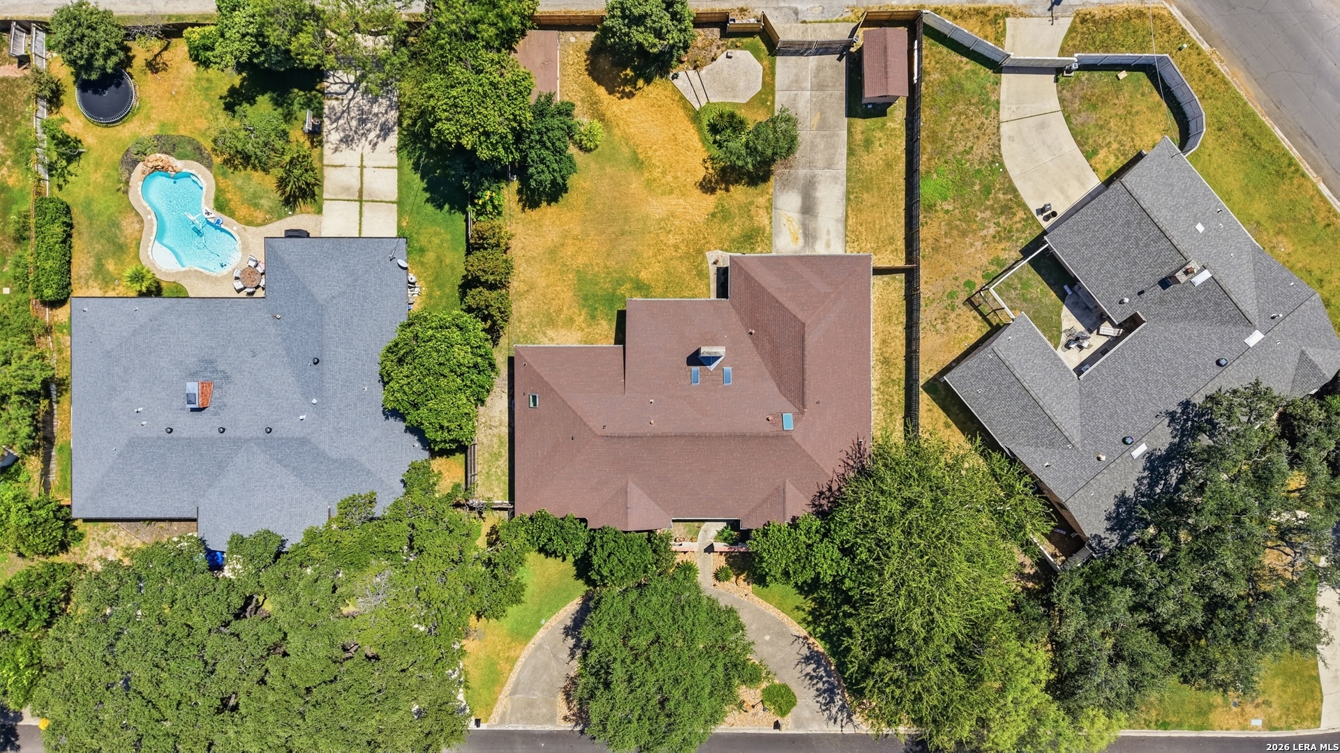 main property photo 66