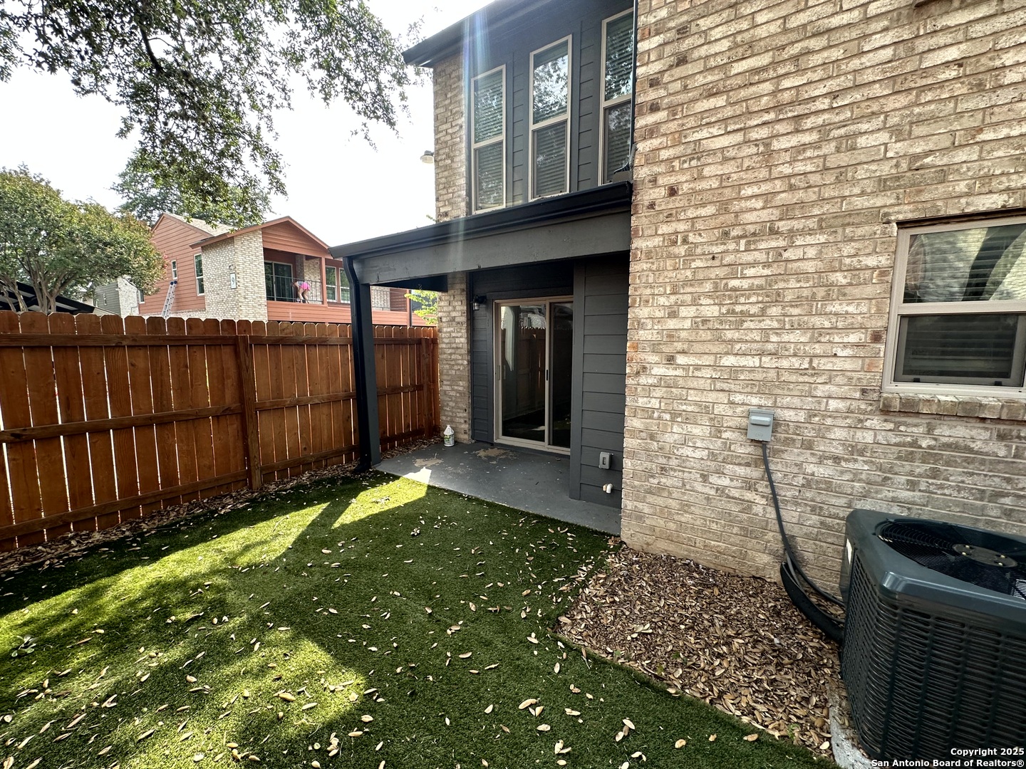 main property photo 26