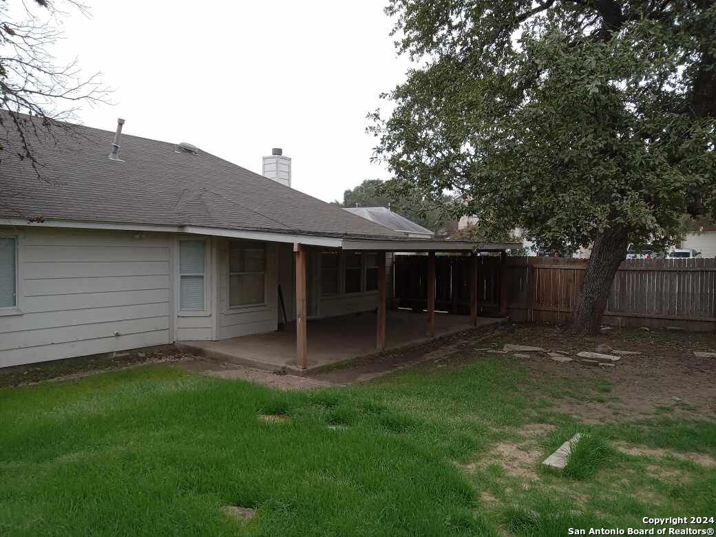 main property photo 9