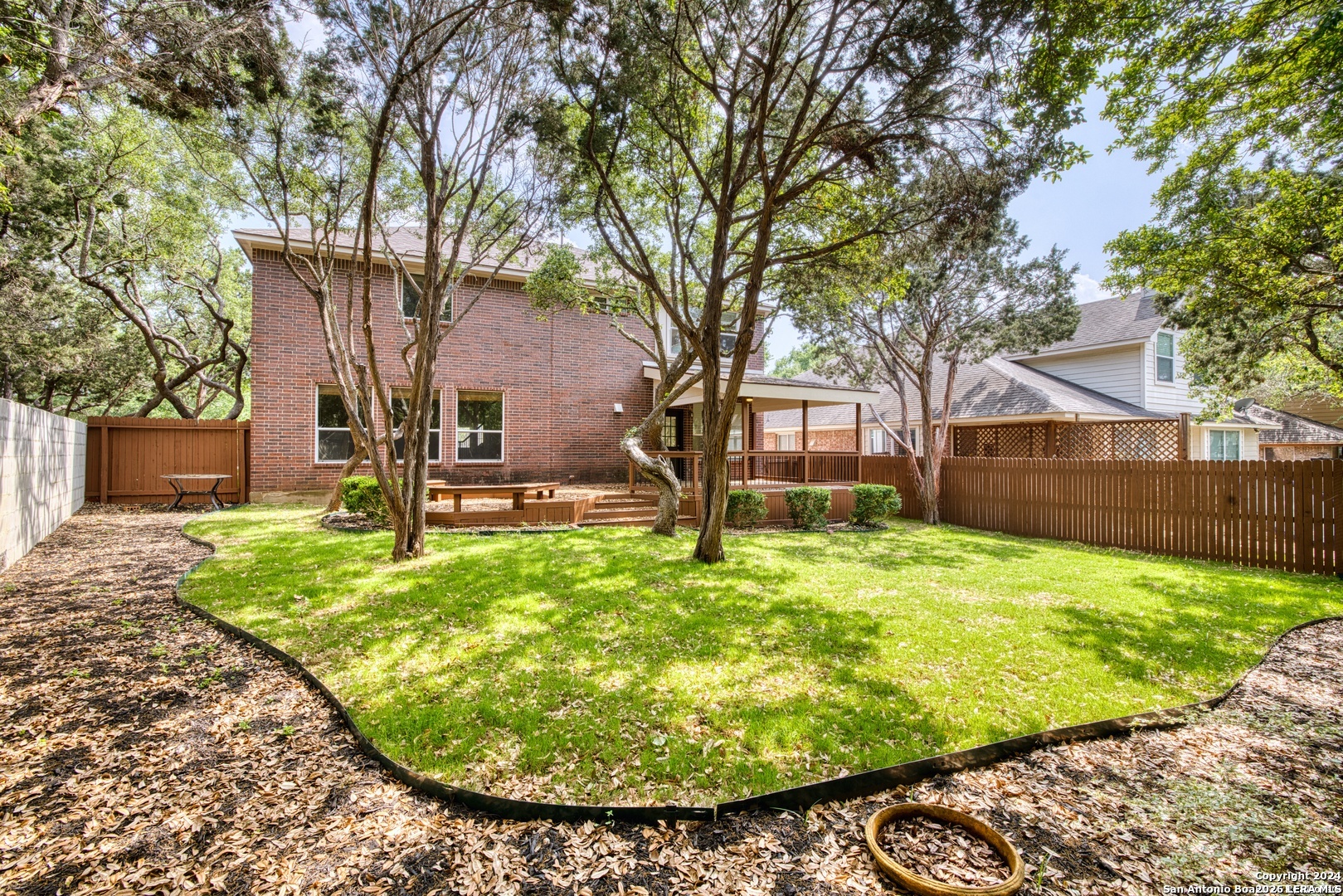 main property photo 15