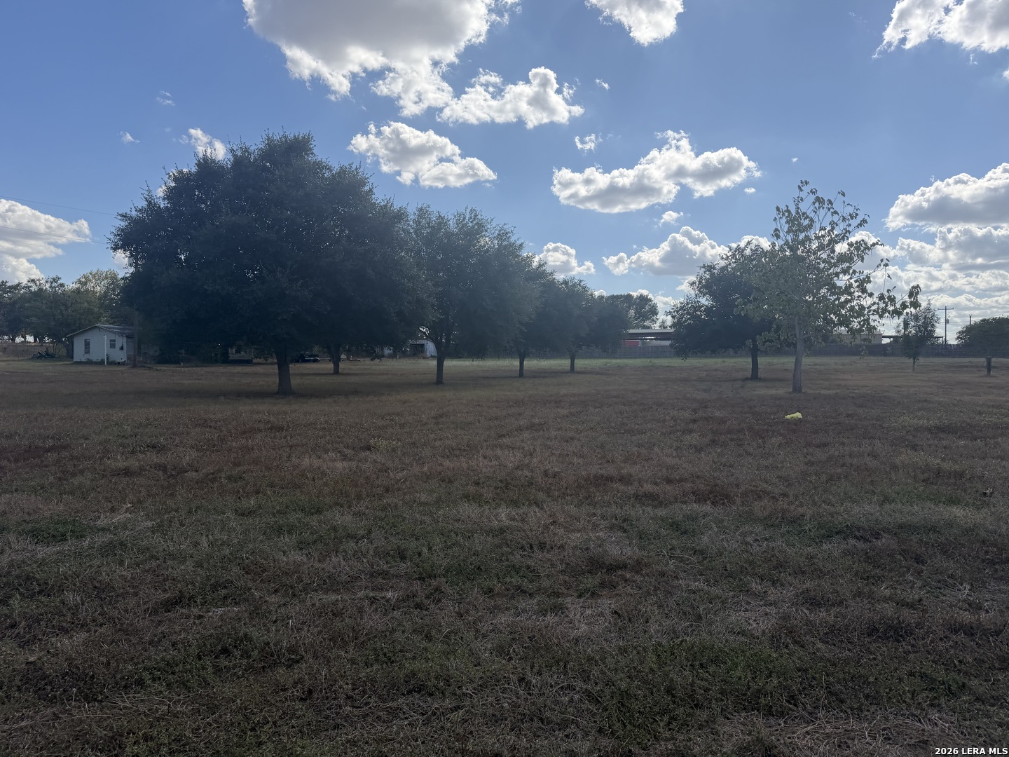 main property photo 10