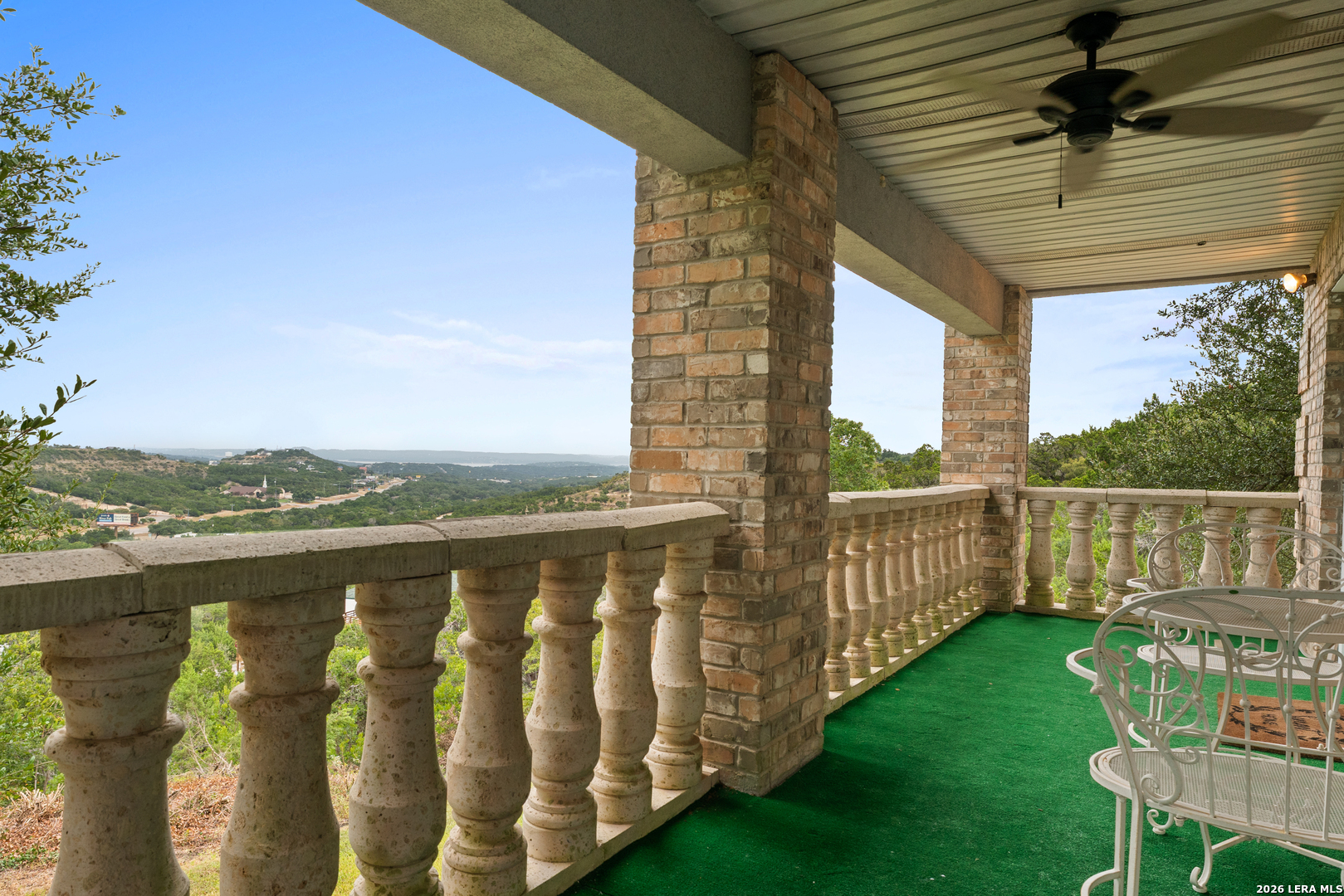 main property photo 41