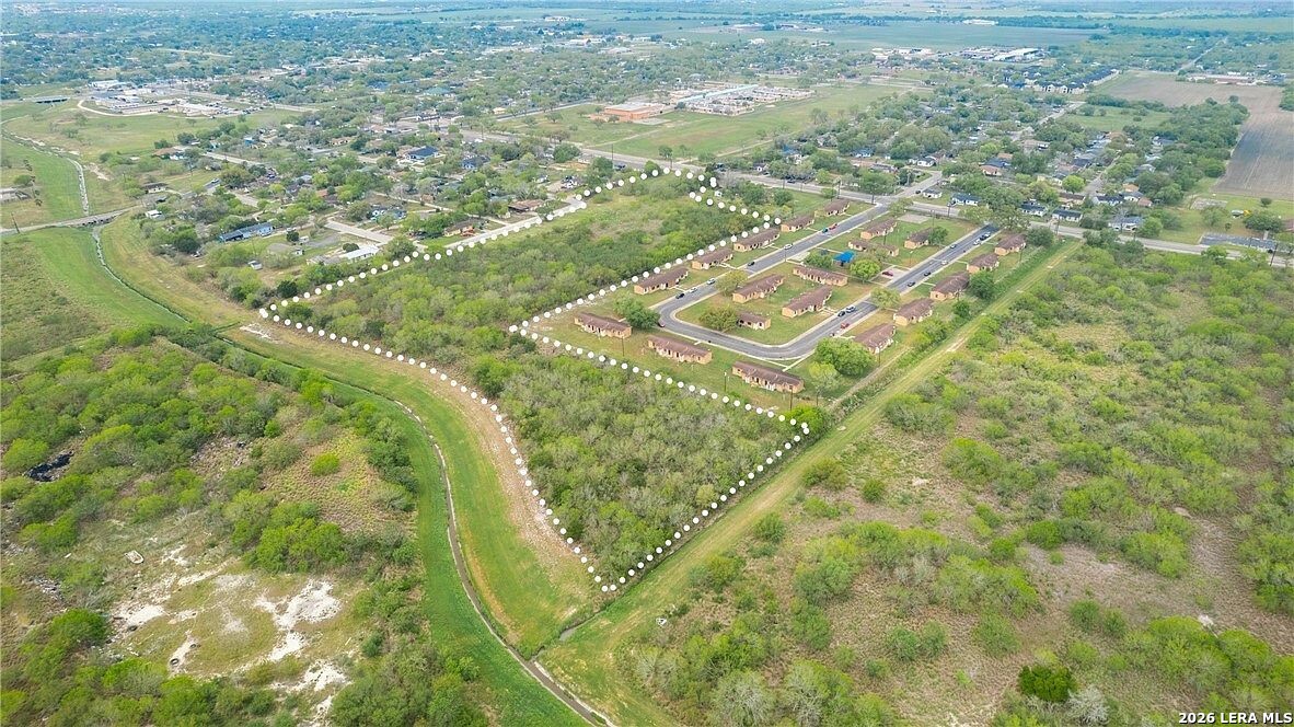 main property photo 4