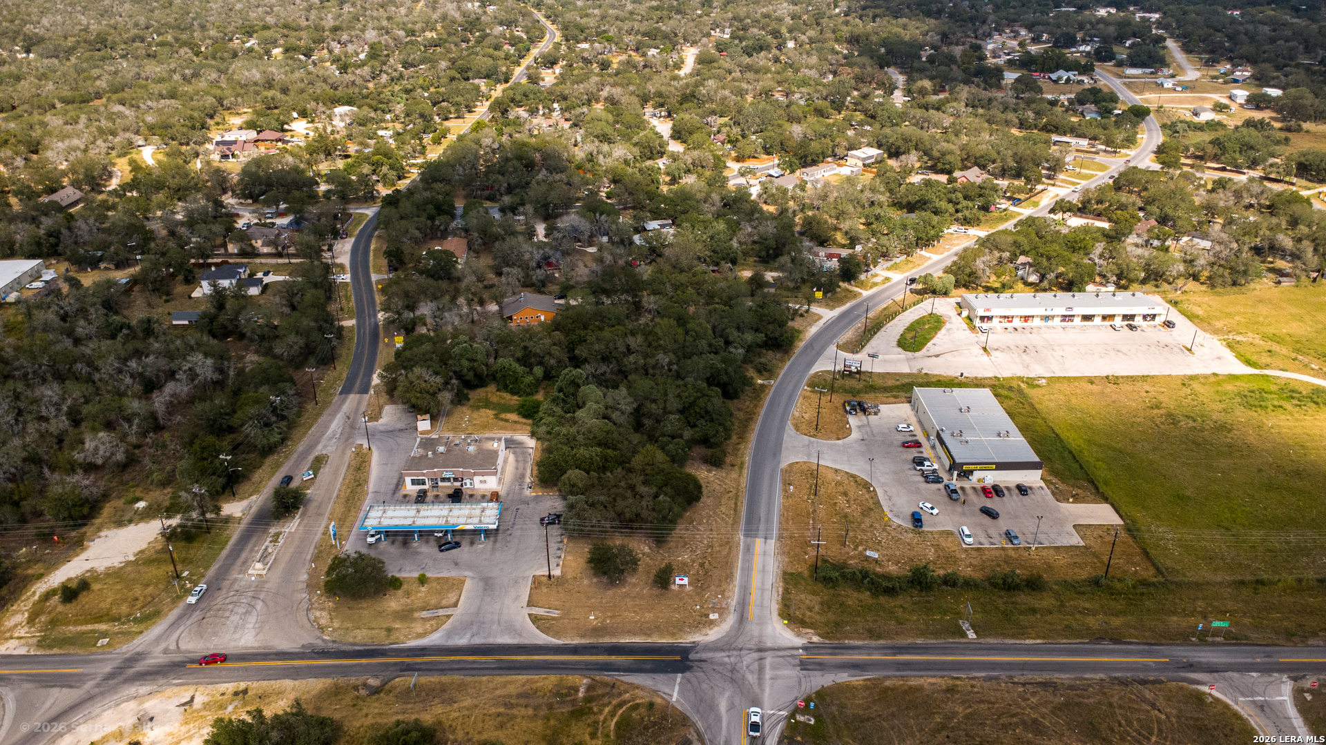 main property photo 38