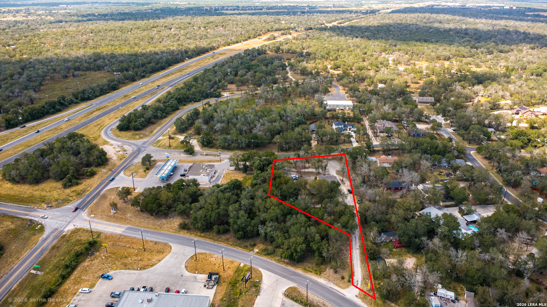 main property photo 4