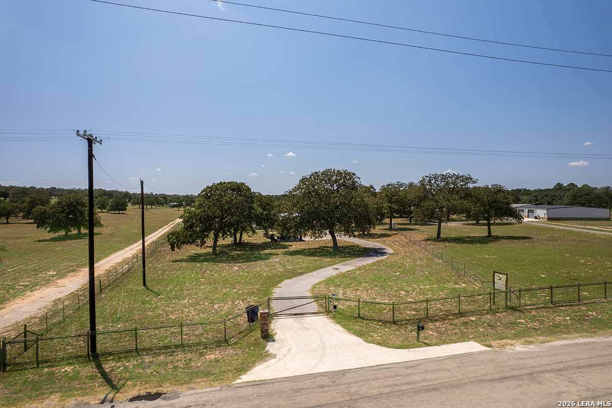 main property photo 50