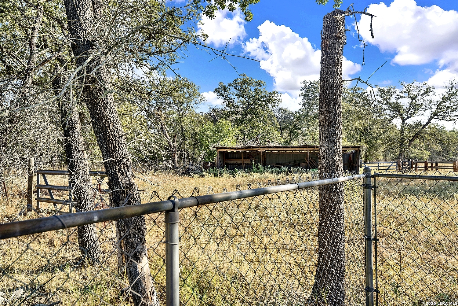 main property photo 35