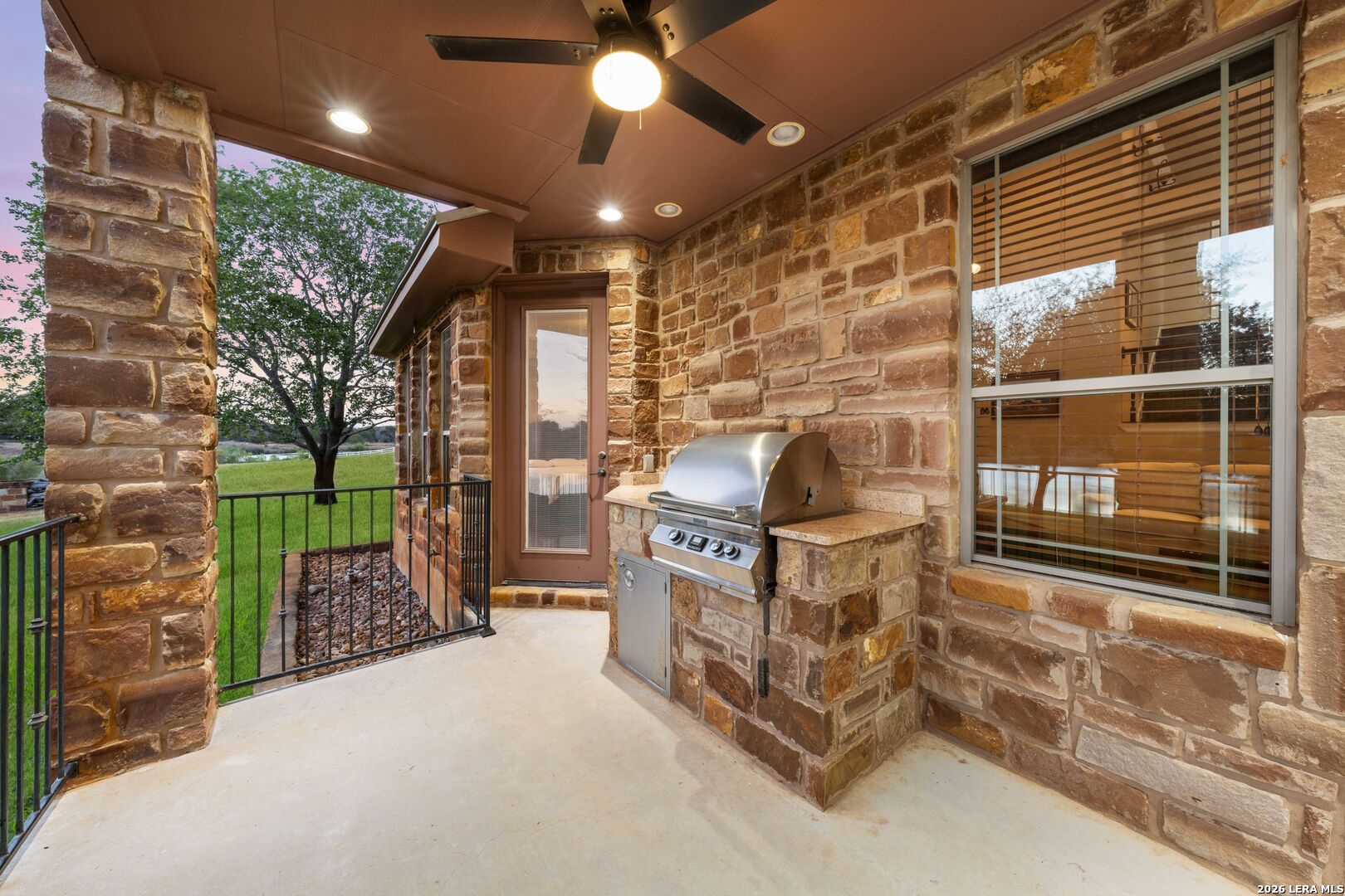 main property photo 47