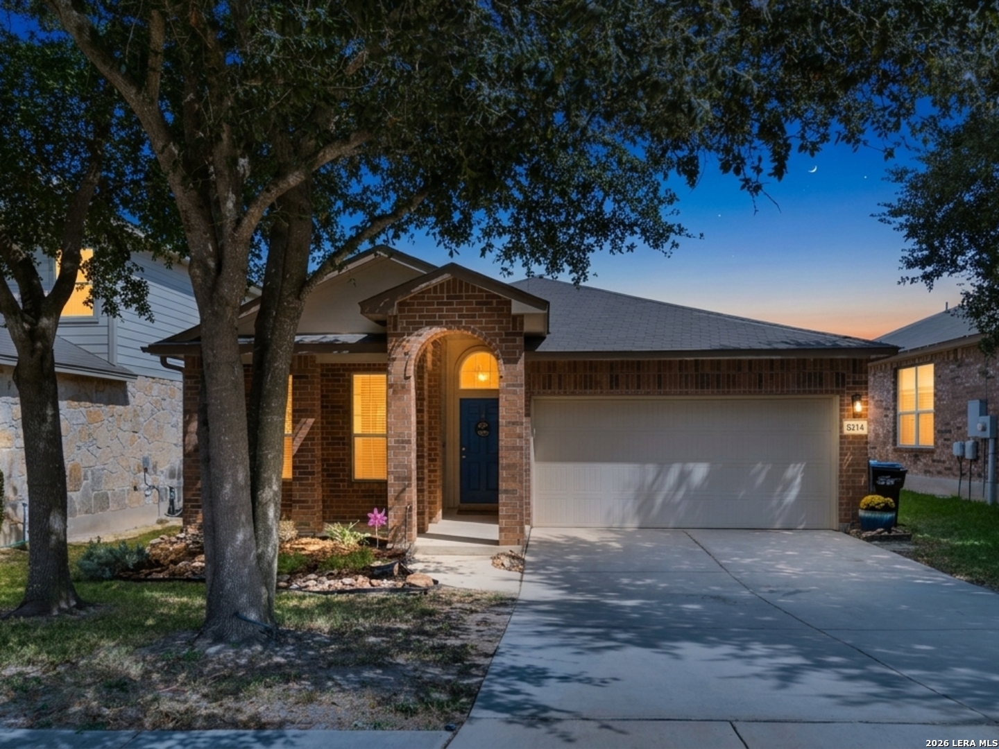 main property photo 17