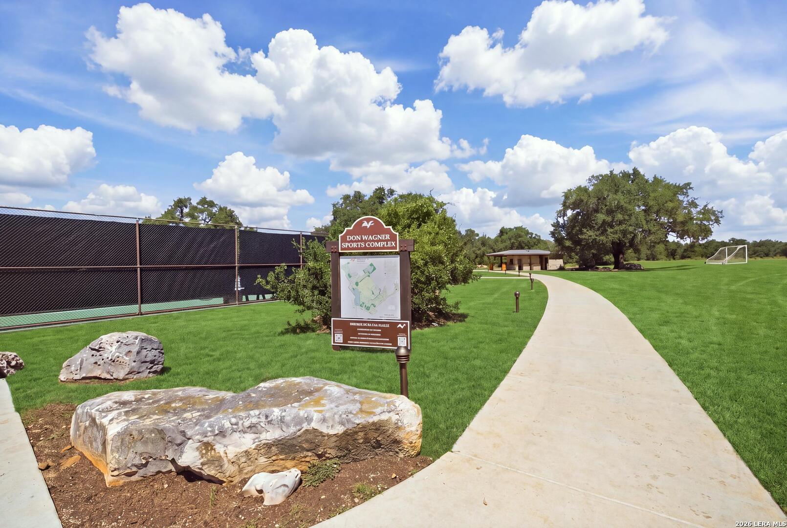 main property photo 41