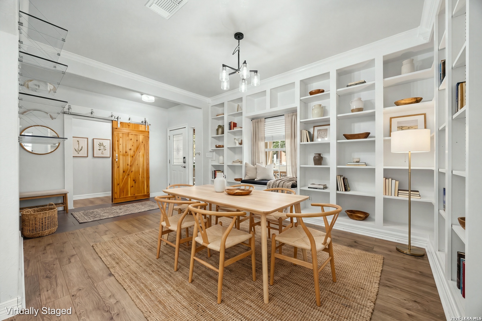 main property photo 15
