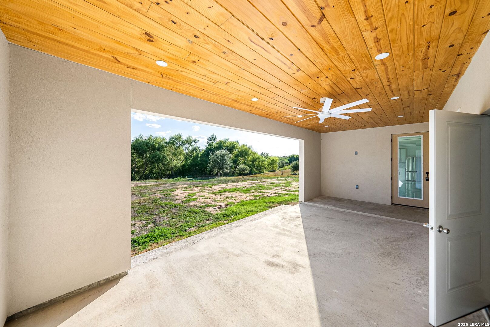 main property photo 58
