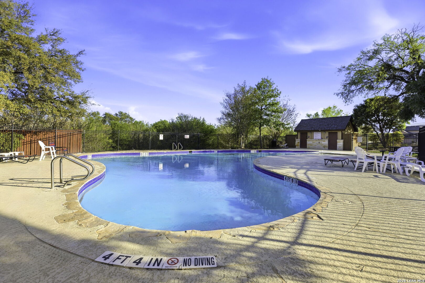 main property photo 50