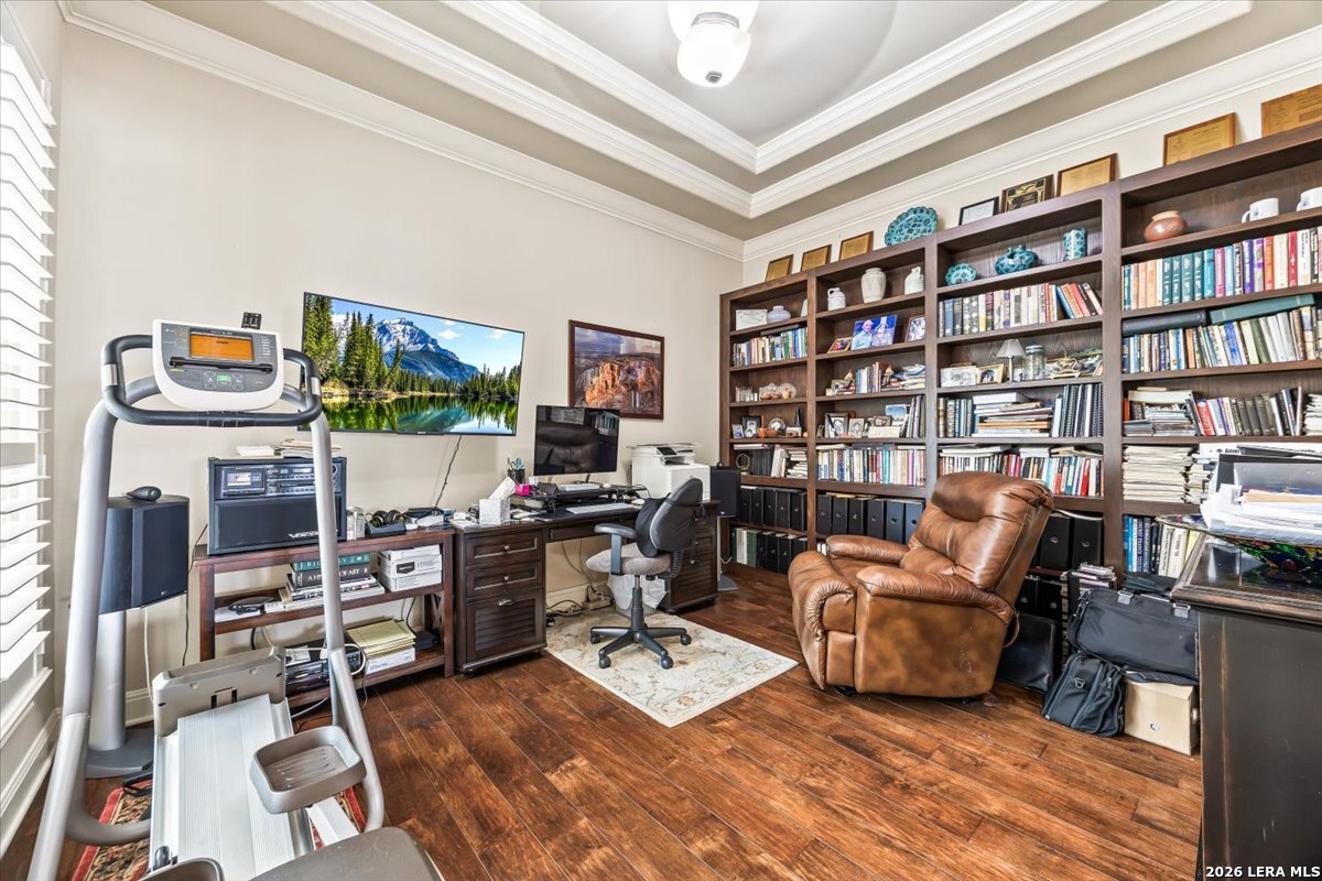 main property photo 21