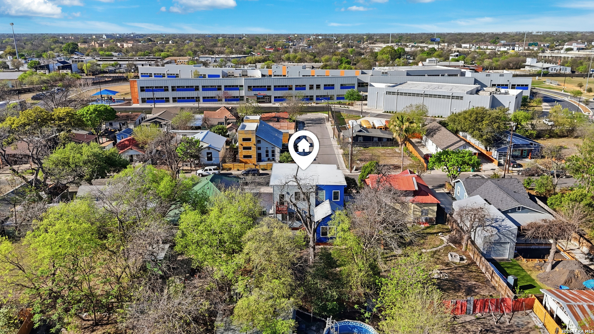 main property photo 26