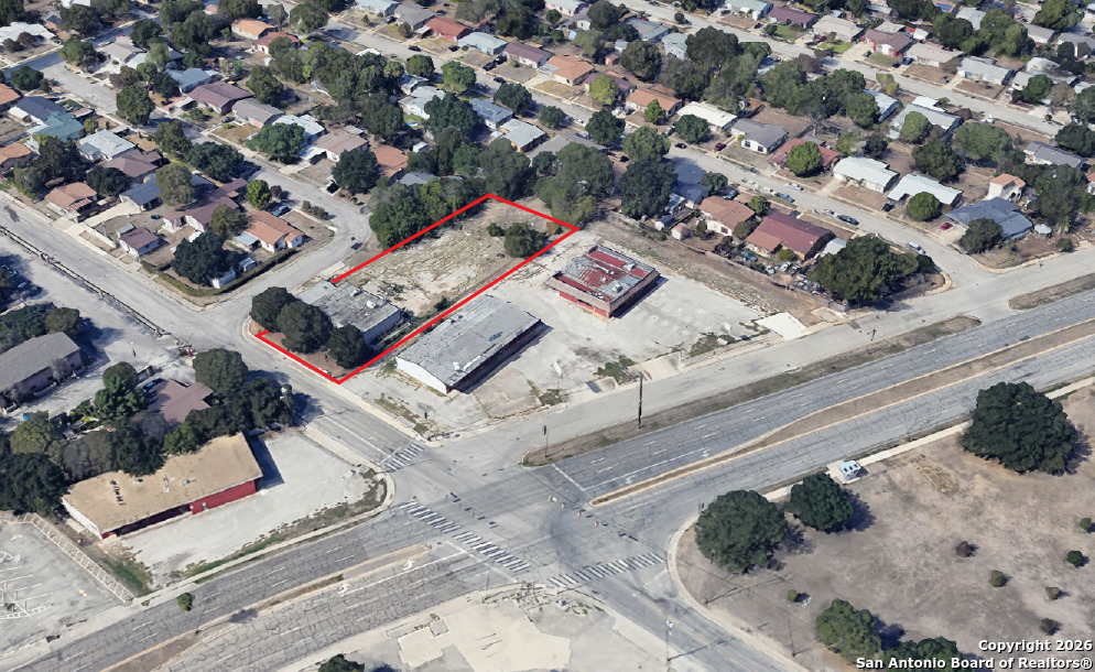 main property photo 8
