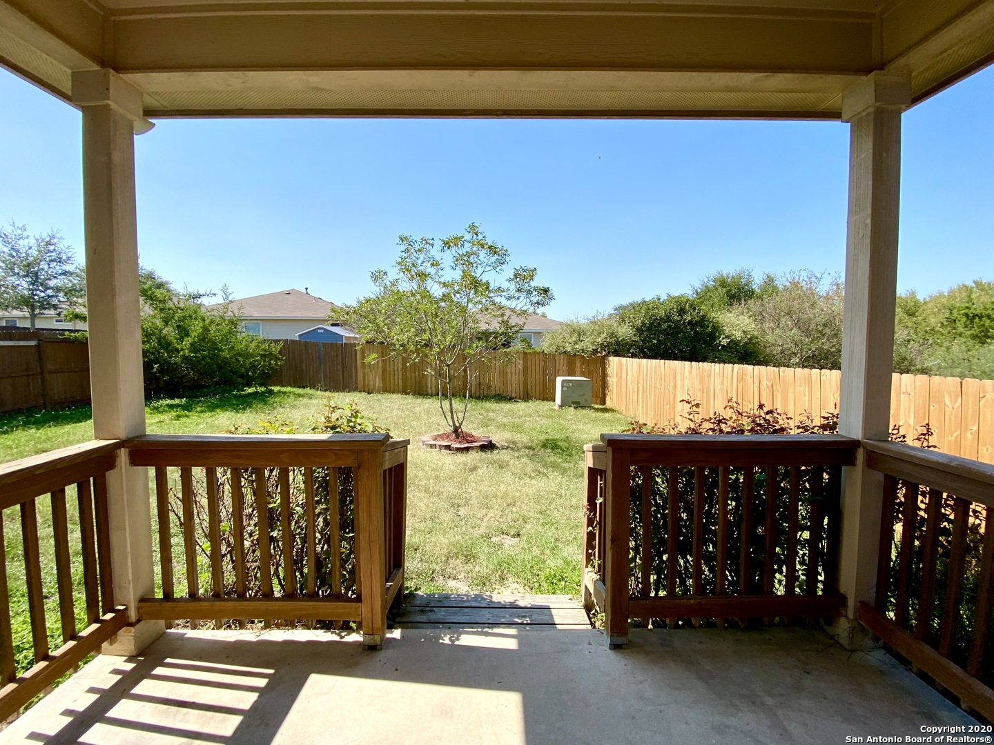 main property photo 23