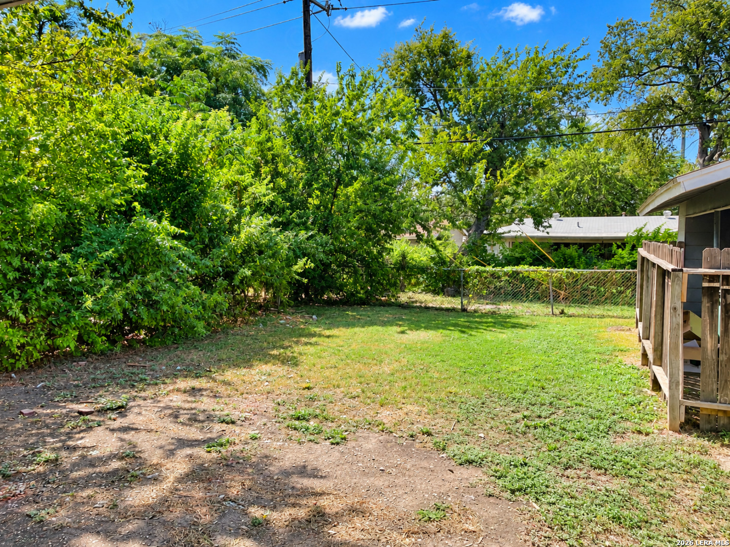 main property photo 12