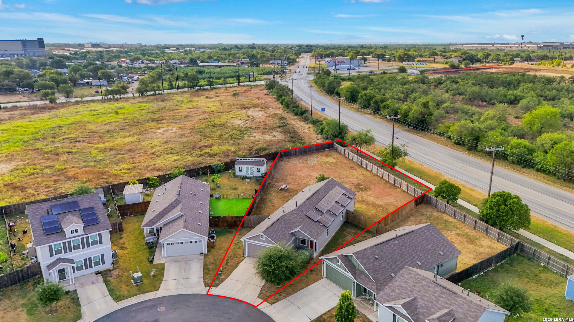main property photo 33