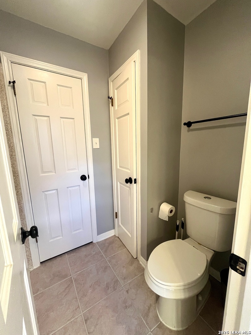 main property photo 27