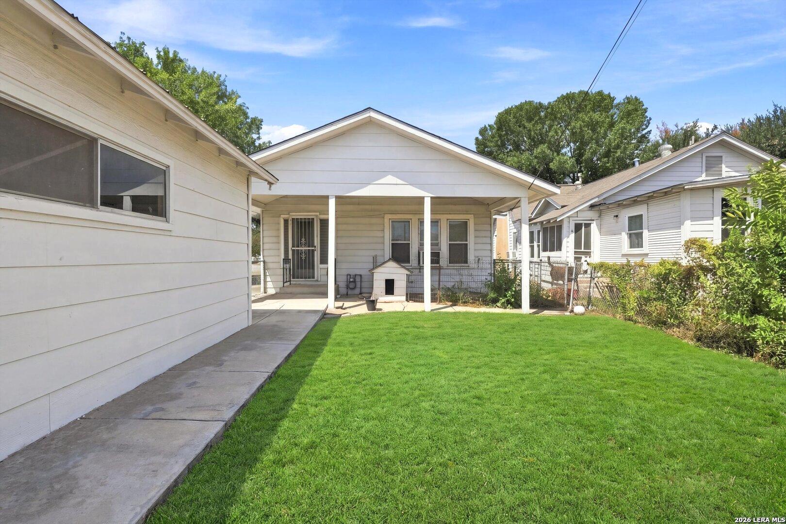 main property photo 18