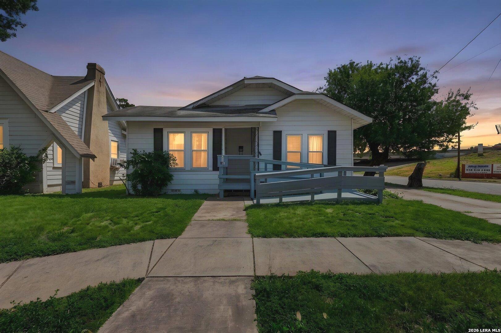 main property photo 19