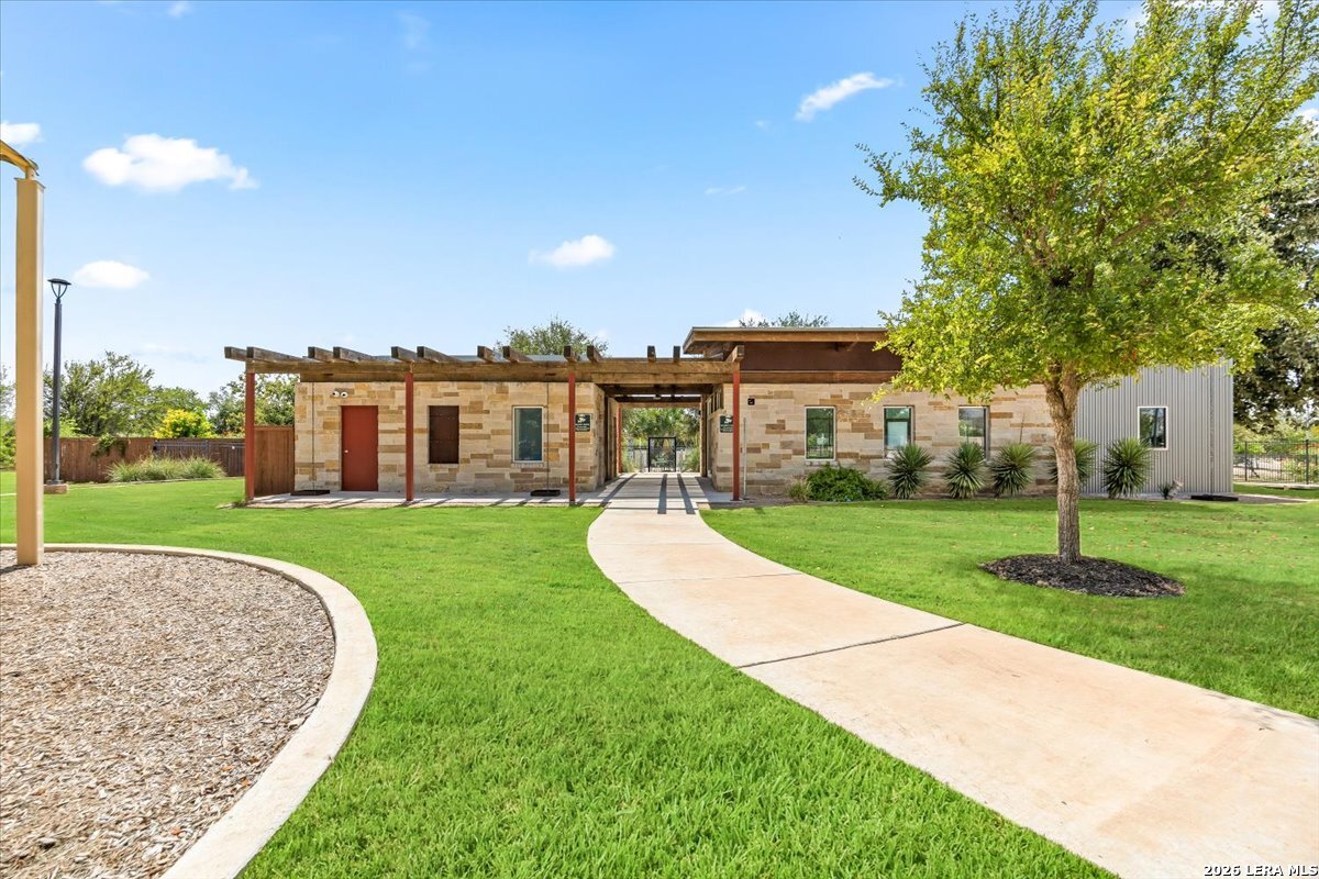 main property photo 46