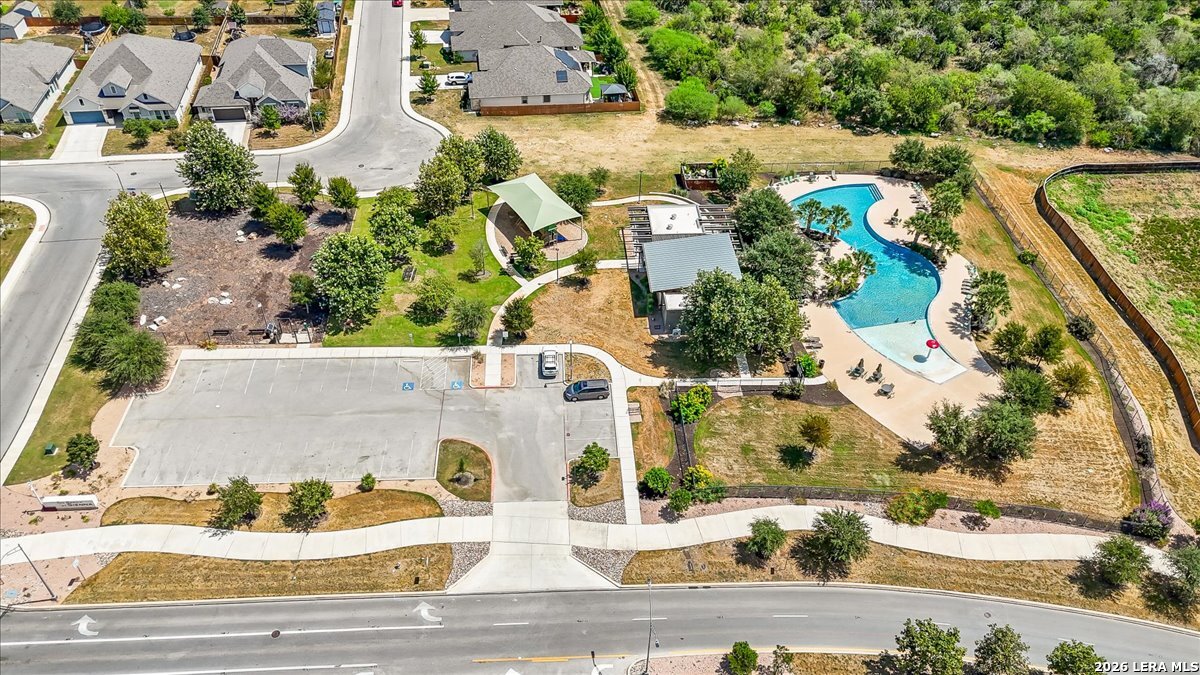 main property photo 51