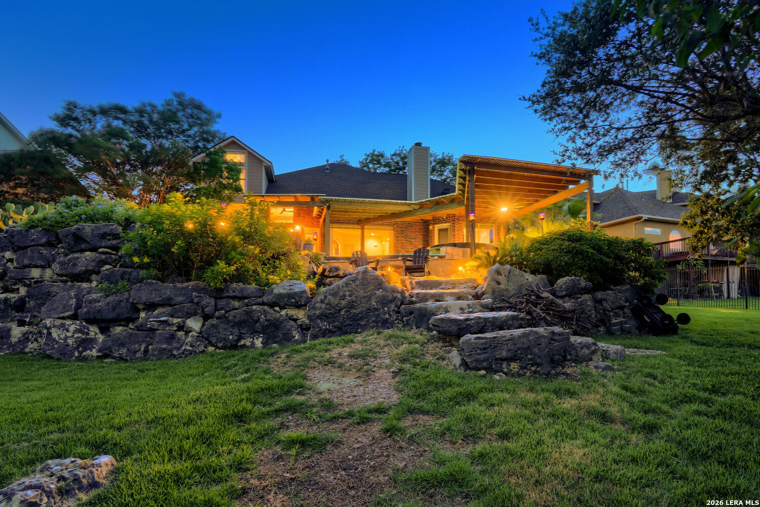 main property photo 26